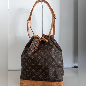 Authentic Louis Vuitton Noe Monogram Canvas Shoulder Bucket Bag